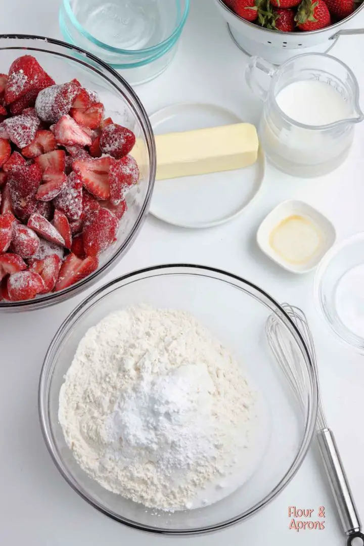 Strawberry Cobbler Ingredients
