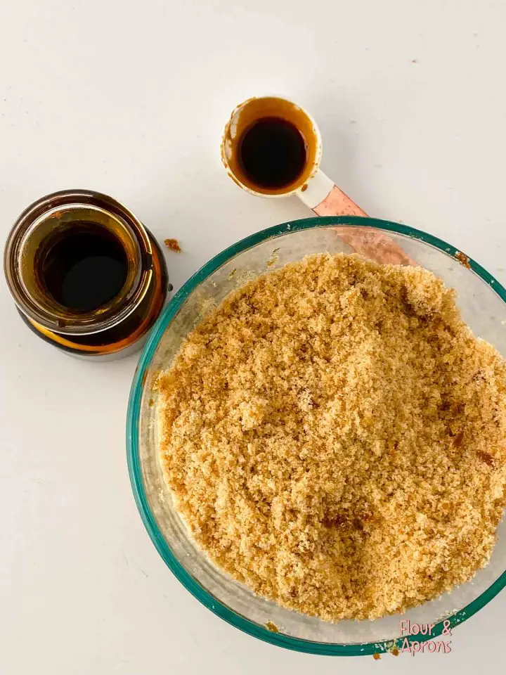 brown sugar with molasses container.